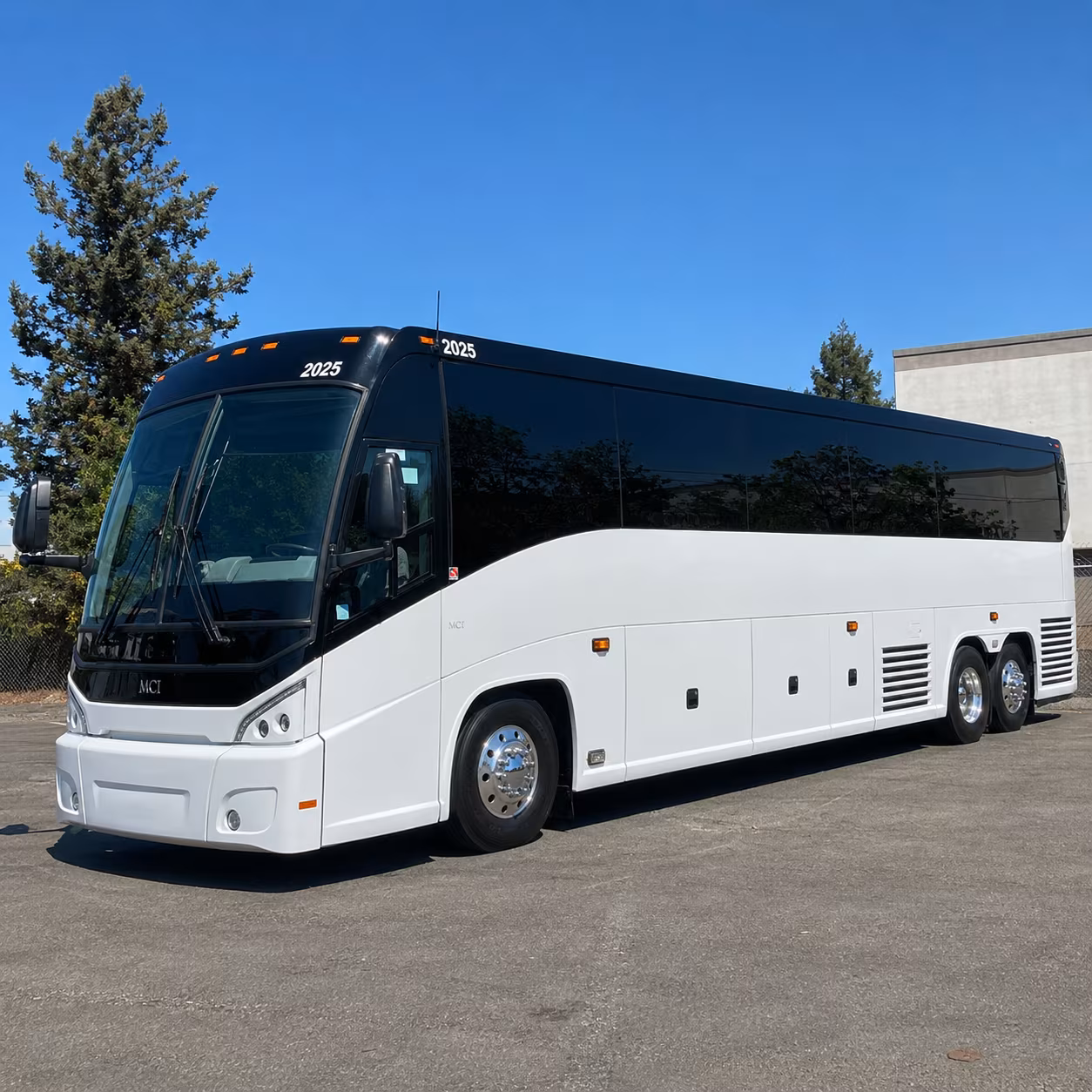 corporate airport transfer buses between st pete and tpa or pie
