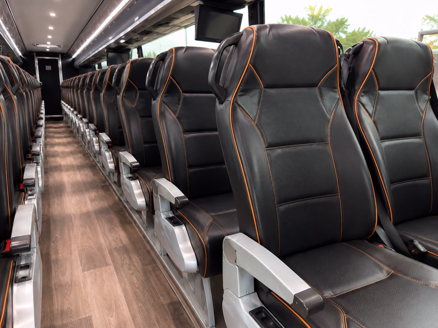 how the type of bus changes the price in st petersburg florida