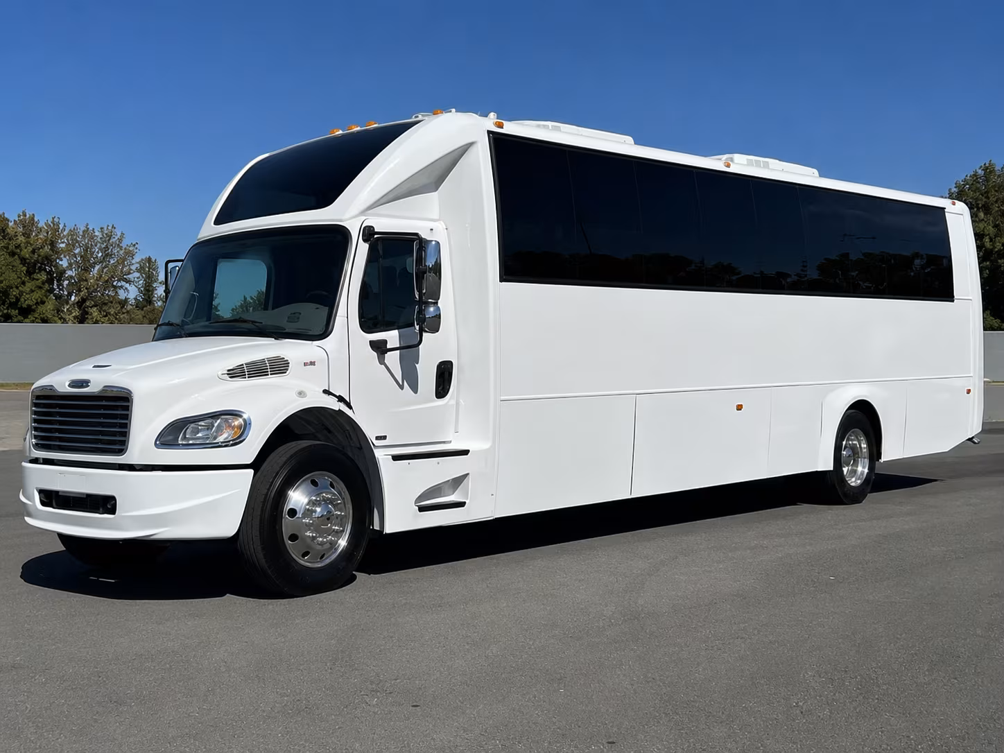 party buses for pinellas county prom nights that go until midnight